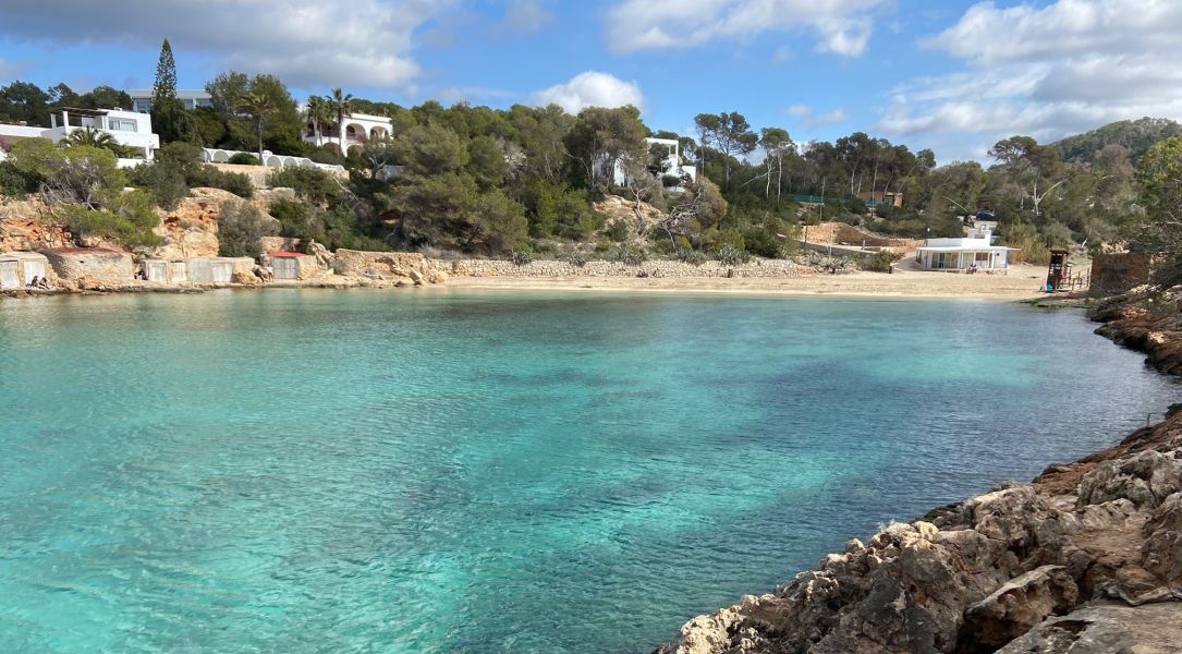 The best walking routes in Ibiza: San Antonio - Cala Gració